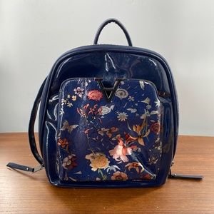 Anglekiss Backpack Navy Floral